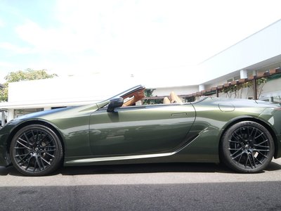 2022 Lexus LC CONVERTIBLE photo 3