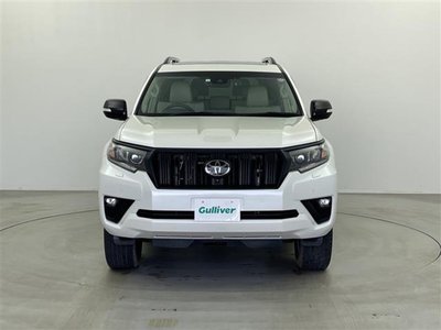 صورة 36 لـ 2023 Toyota LAND CRUISER PRADO