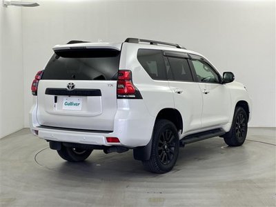 صورة 51 لـ 2023 Toyota LAND CRUISER PRADO