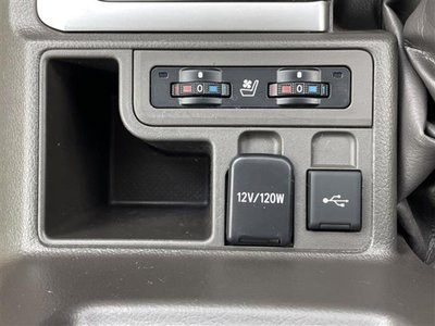صورة 15 لـ 2023 Toyota LAND CRUISER PRADO