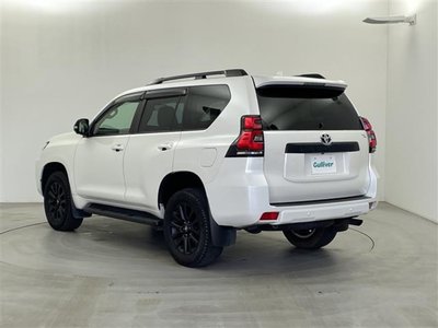 صورة 85 لـ 2023 Toyota LAND CRUISER PRADO