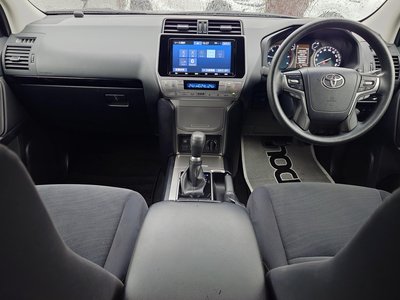 2022 Toyota LAND CRUISER PRADO 照片 9