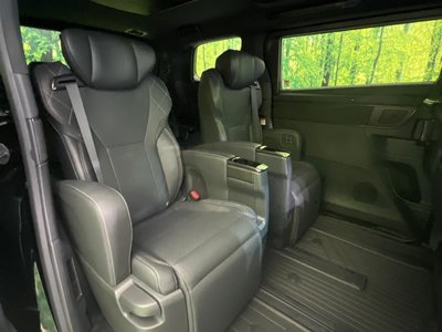 2024 Toyota VELLFIRE photo 9