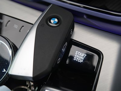 2025 BMW X3 thumbnail 32