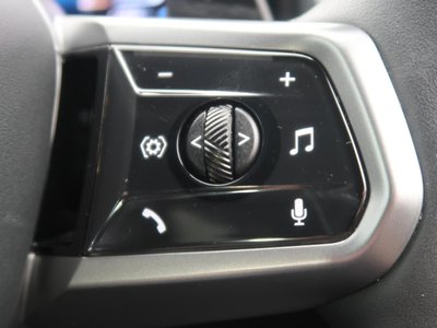 2025 BMW X3 thumbnail 36