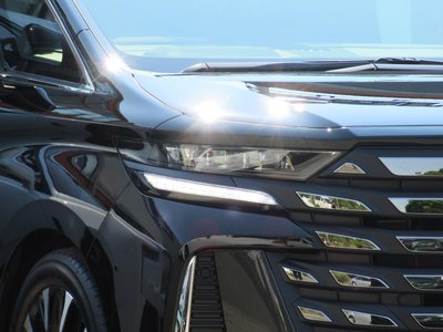 2025 Toyota VELLFIRE — миниатюра 7