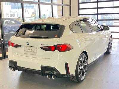 2026 BMW 1 SERIES thumbnail 45