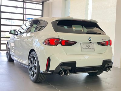 2026 BMW 1 SERIES photo 12