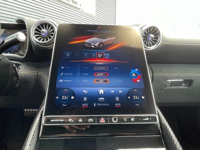 2025 Mercedes-BENZ SL AMG — фото 21