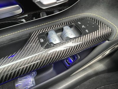 2025 Mercedes-BENZ SL AMG — фото 25