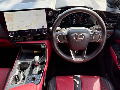 2023 Lexus NX — миниатюра 16