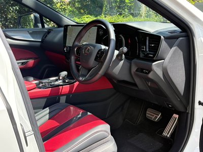 2023 Lexus NX — миниатюра 31