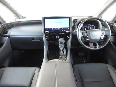 صورة 11 لـ 2025 Toyota ALPHARD