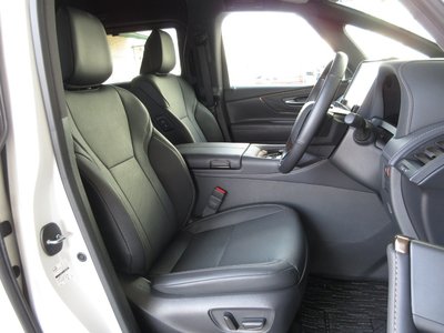 صورة 18 لـ 2025 Toyota ALPHARD