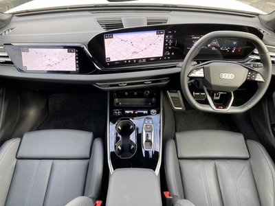 2025 AUDI A5 AVANT 照片 2
