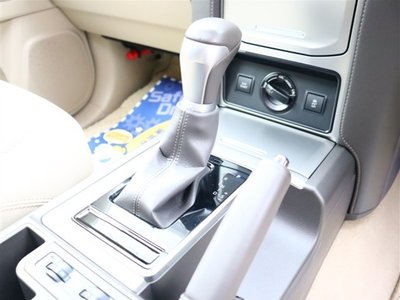 2023 Toyota LAND CRUISER PRADO photo 12