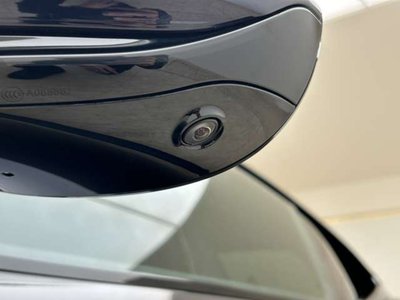 صورة 13 لـ 2021 Aston Martin DBS SUPERLEGGERA