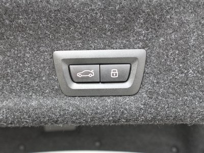 صورة مصغرة 31 لـ 2026 BMW 3 SERIES