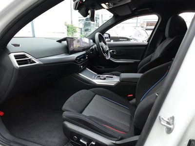 صورة مصغرة 25 لـ 2026 BMW 3 SERIES