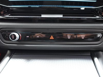 صورة مصغرة 53 لـ 2026 BMW 3 SERIES
