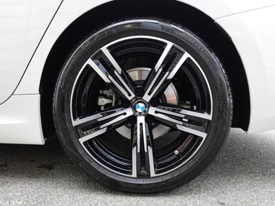 صورة مصغرة 17 لـ 2026 BMW 3 SERIES
