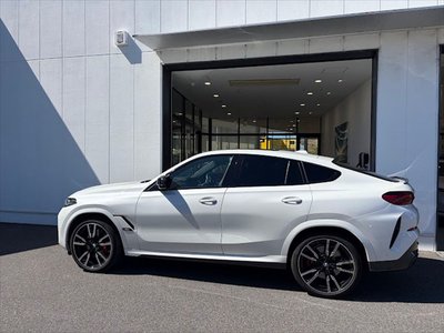 2025 BMW X6 photo 2