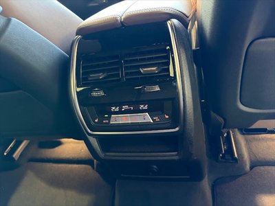 2025 BMW X6 thumbnail 43