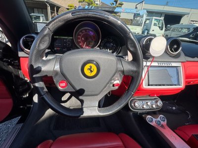 2011 Ferrari CALIFORNIA — фото 14