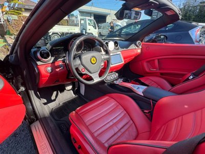 2011 Ferrari CALIFORNIA — фото 13