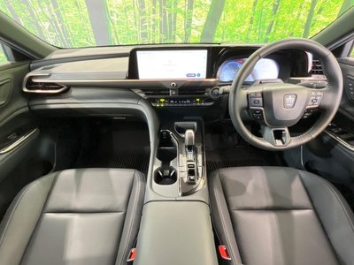 2024 Toyota CROWN SPORT 照片 2