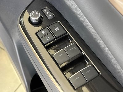 2024 Toyota CROWN SPORT 照片 48