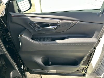 صورة 36 لـ 2025 Toyota ALPHARD
