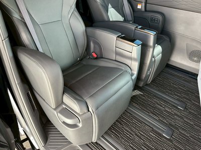صورة 51 لـ 2025 Toyota ALPHARD