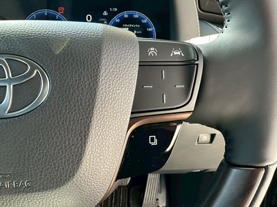 صورة 24 لـ 2025 Toyota ALPHARD