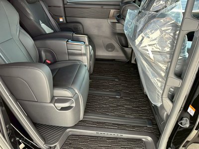 صورة 52 لـ 2025 Toyota ALPHARD