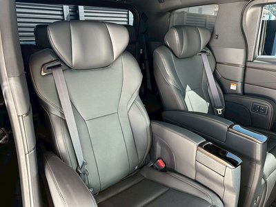 صورة 50 لـ 2025 Toyota ALPHARD
