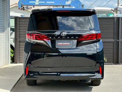 صورة 13 لـ 2025 Toyota ALPHARD