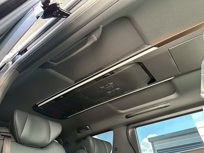 صورة 57 لـ 2025 Toyota ALPHARD