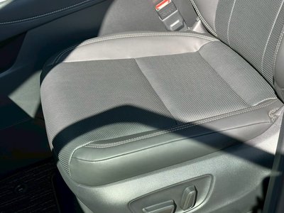 صورة 41 لـ 2025 Toyota ALPHARD