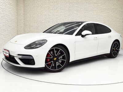 صورة مصغرة 3 لـ 2018 Porsche PANAMERA