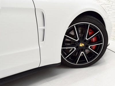 صورة مصغرة 21 لـ 2018 Porsche PANAMERA