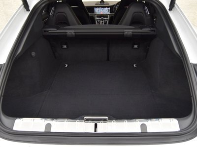 صورة مصغرة 20 لـ 2018 Porsche PANAMERA