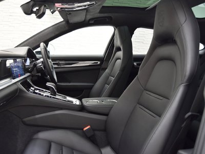 صورة مصغرة 7 لـ 2018 Porsche PANAMERA