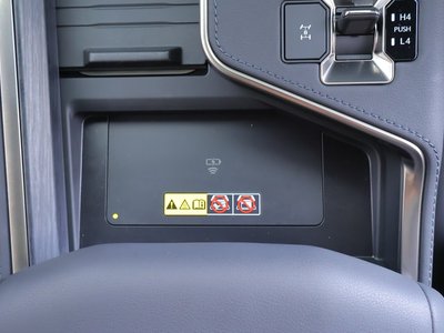 2025 Lexus GX — фото 12
