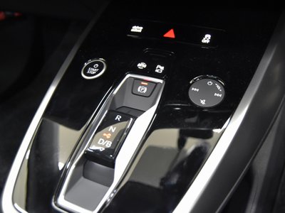 صورة 14 لـ 2025 AUDI Q4 SPORTBACK E-TRON