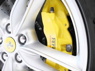 صورة 6 لـ 2021 Ferrari ROMA