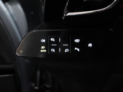صورة 118 لـ 2021 Ferrari ROMA