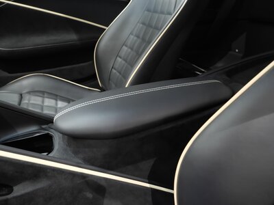 صورة 136 لـ 2021 Ferrari ROMA