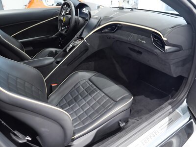 صورة 98 لـ 2021 Ferrari ROMA