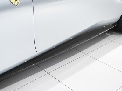 صورة 150 لـ 2021 Ferrari ROMA